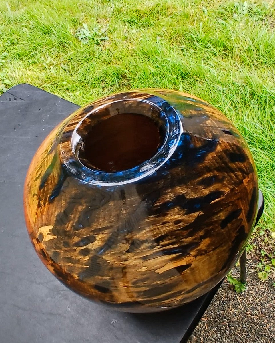 Katanga - Wood and Resin Hollow Form